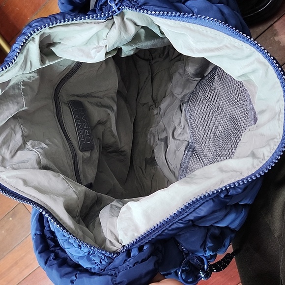 Urban Expressions Leda Nylon Hobo Bag Tik Toc Famous Viral College Essential NWT - Picture 10 of 10